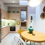 Holiday home Daria's ηome